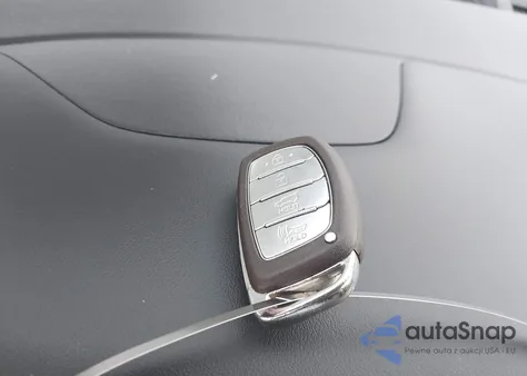 2017 Hyundai Tucson Se Plus from USA, damaged, VIN KM8J33A48HU486684